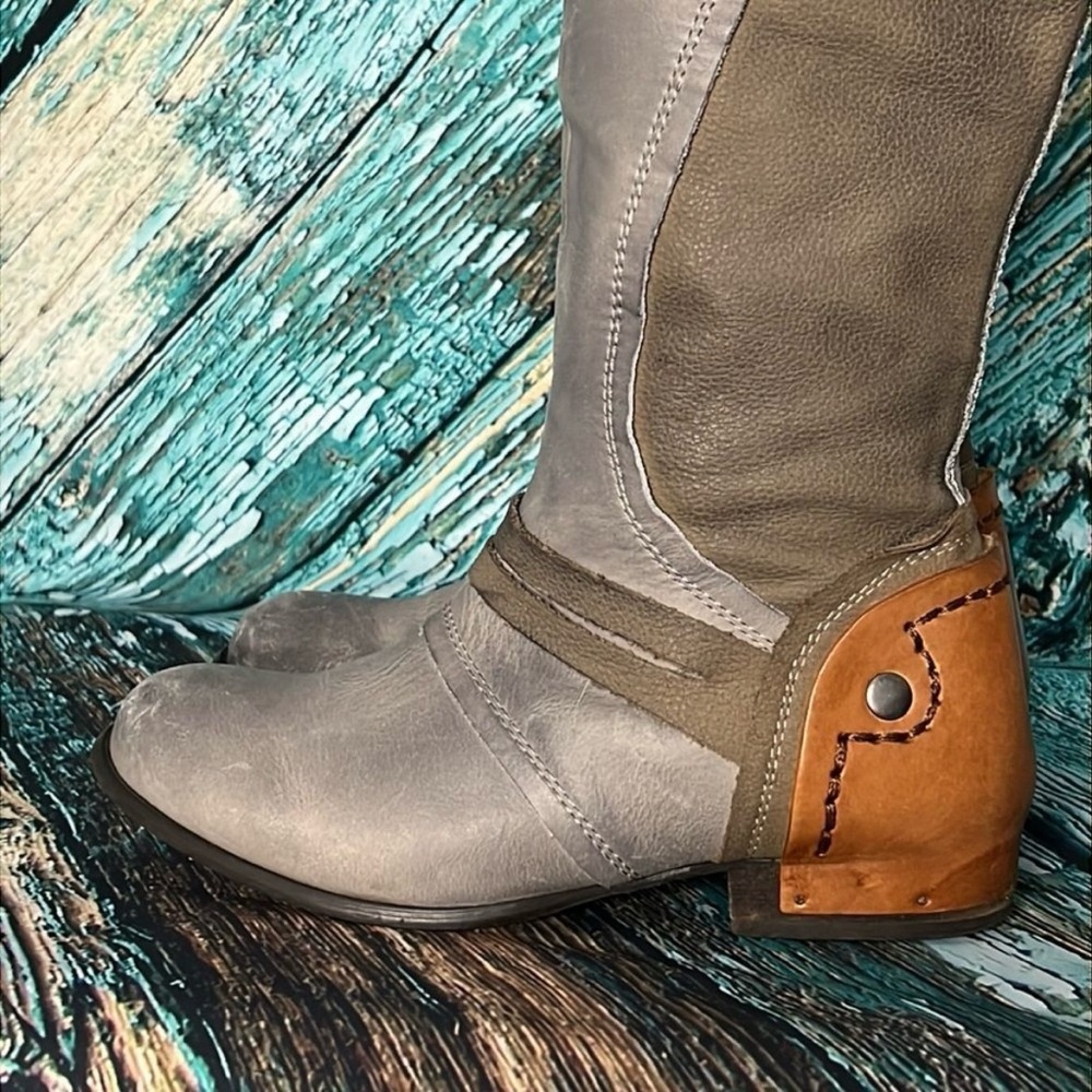 Kelsi Dagger Gray and Tan Leather Boots - Picture 2 of 6
